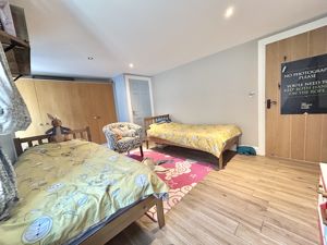 Photo 20- click for photo gallery